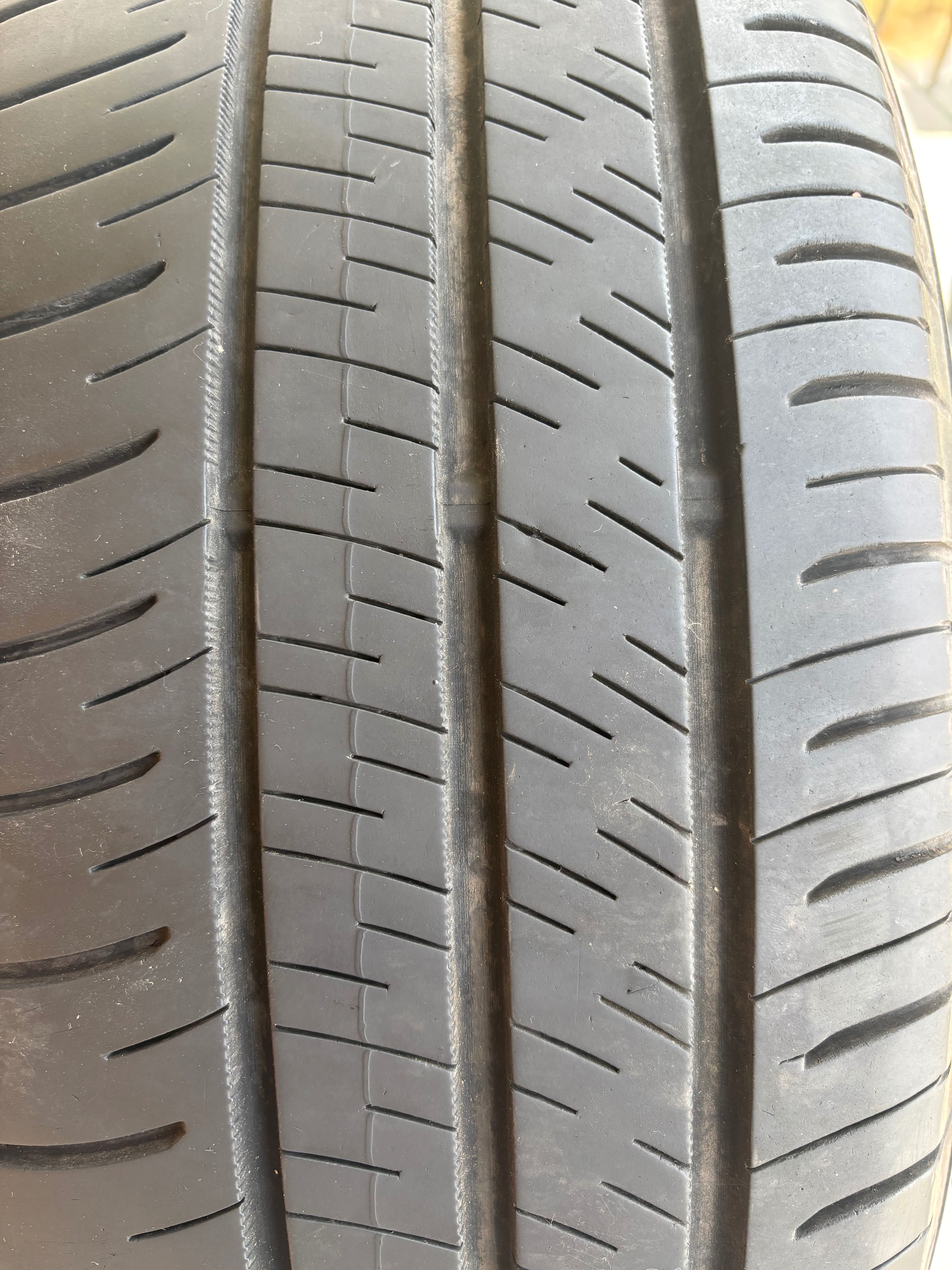 4 X Jantes  16 Toyota genuínas com 4 pneus Dunlop 215/65/16 novos