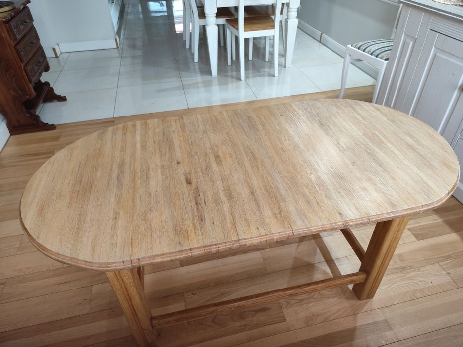 Stolik dębowy. 140x70x60.