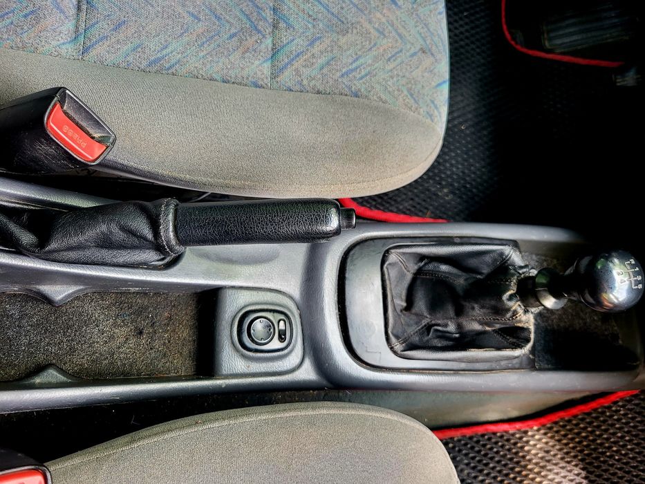 Део нубіра 16 газ бензин