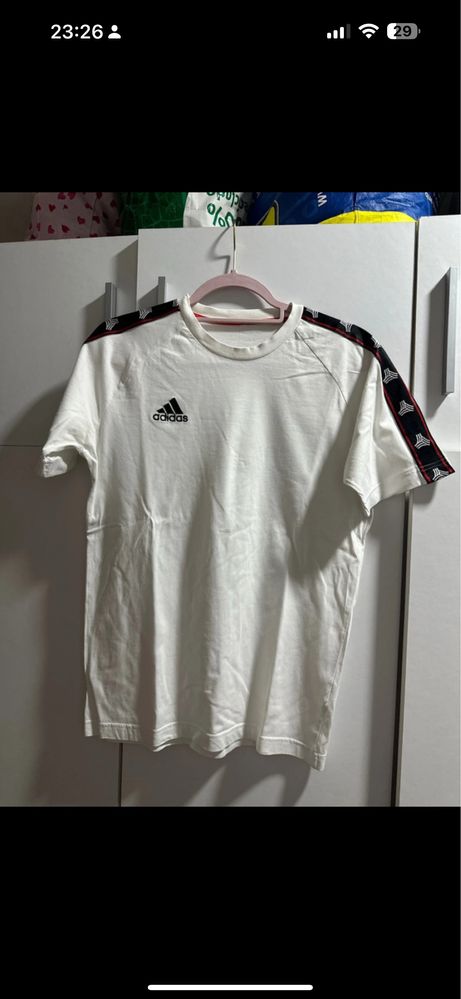 T-shirt Adidas Branca
