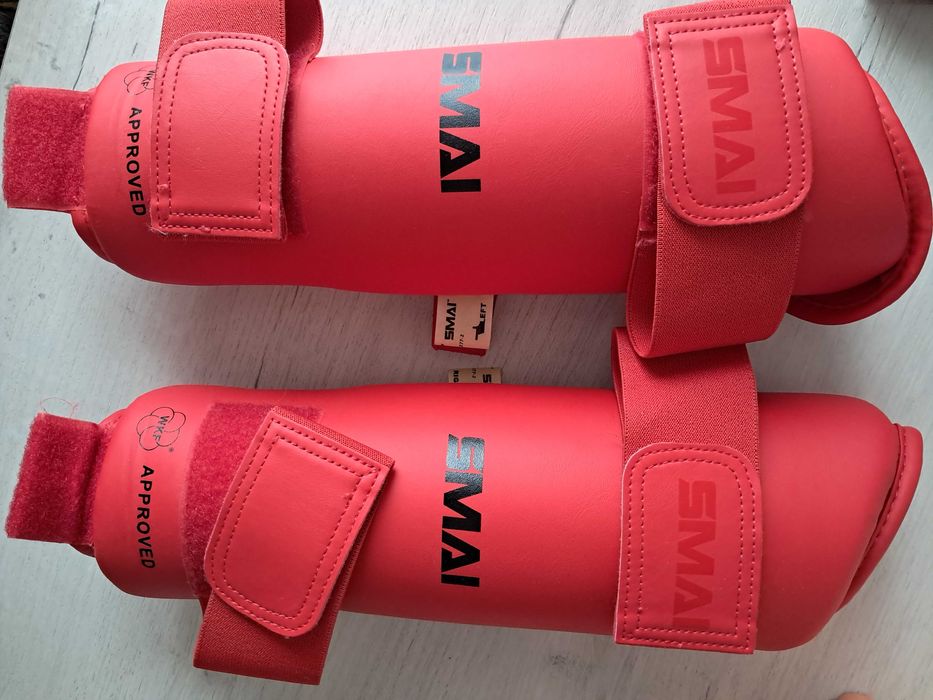 Защита для карате ( голень+стопа+ перчатки) Smal ( размер М)