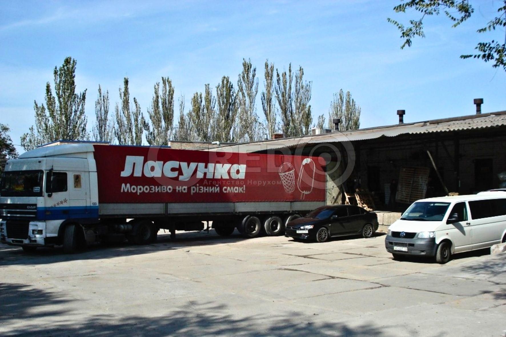 Продаж складу 1500 кв.м, вул. Ярослава Мудрого