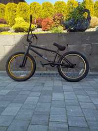 Rower BMX + 2 pegi