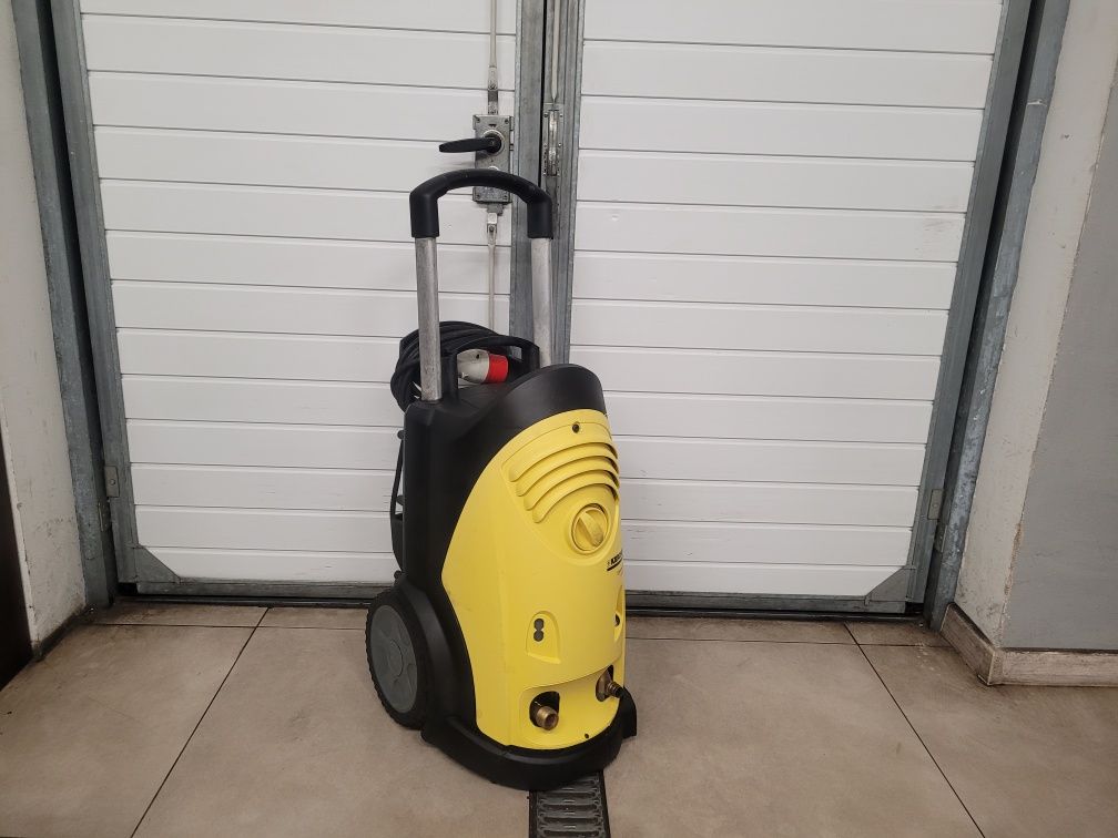 Myjka Ciśnieniowa Karcher HD 9/20 - 4M * Wolnoobrotowy silnik * 400V *