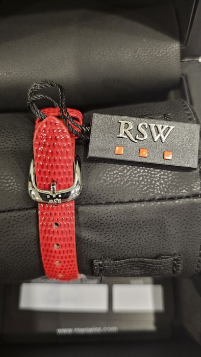 Damski zegarek z diamentami, szwajcarski marki RSW