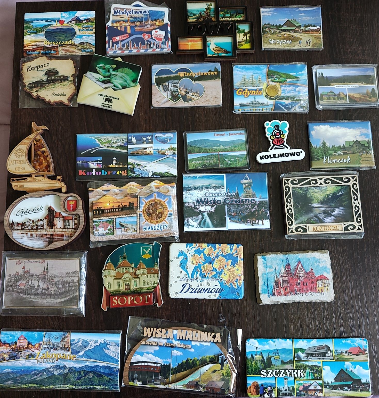 Magnesy nie lodówkę . Polskie miasta . 79 szt.