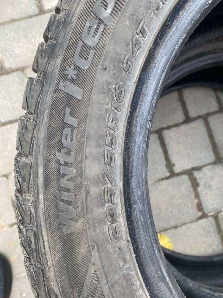 Зимова резина 205/55 r16