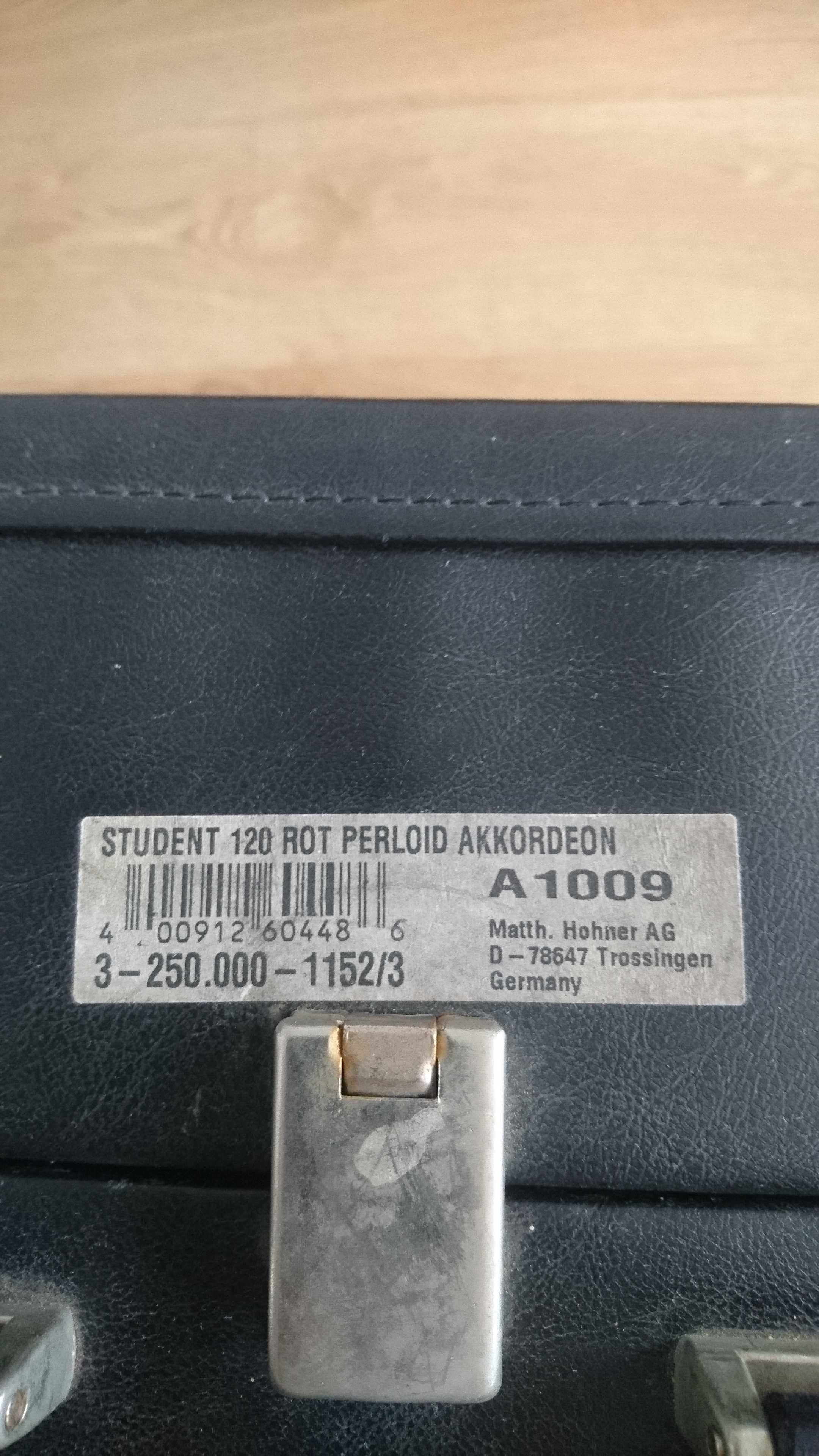 Akordeon HOHNER Student 120 basy