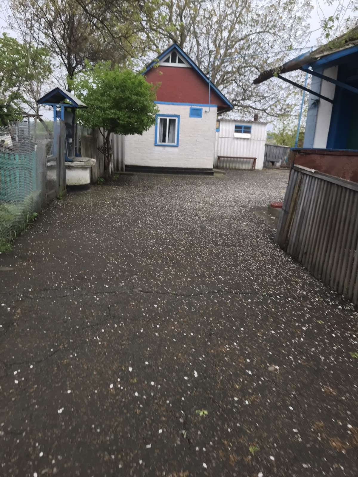 Продам будинок в с. Савинці Київська область