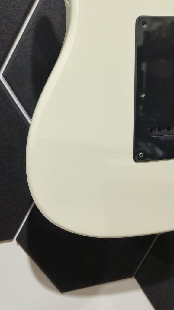 Guitarra HSS Sire s7