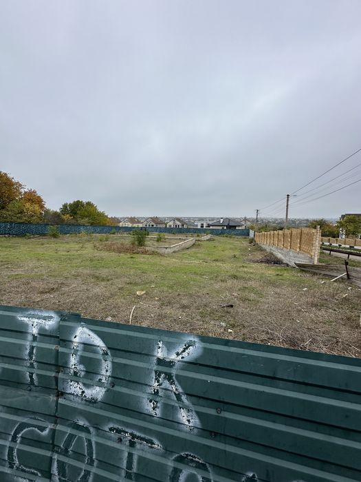 Продам фасадный участок сухой лиман