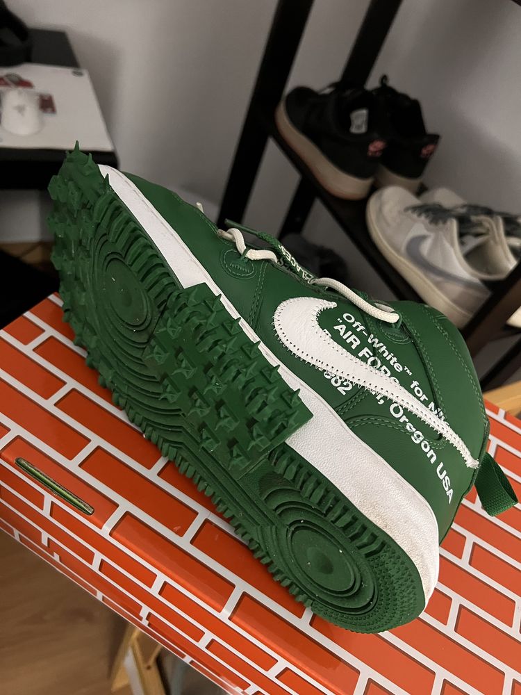 Nike air force 1 off white pine green