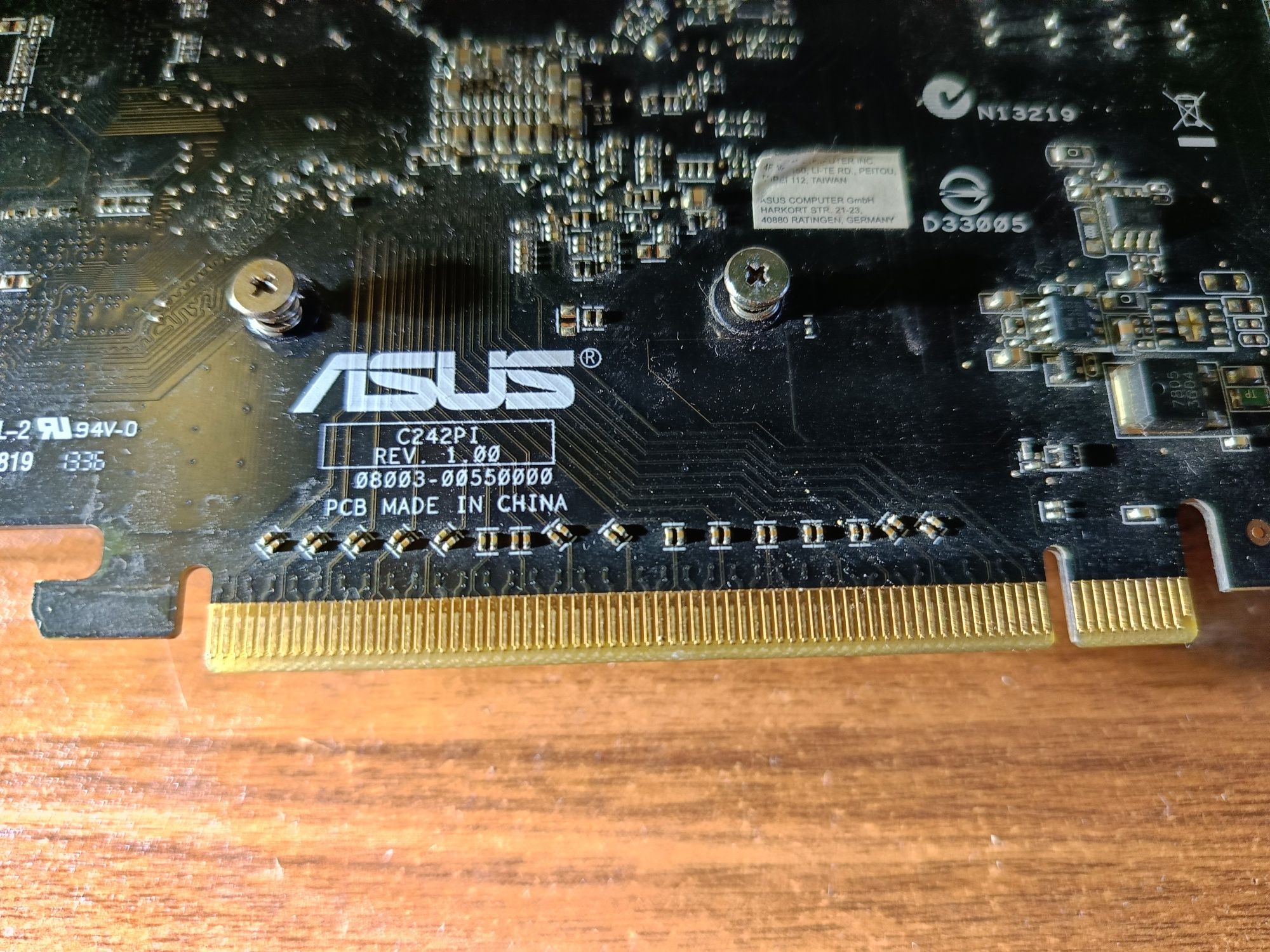 Видеокарта Asus Radeon HD 6670