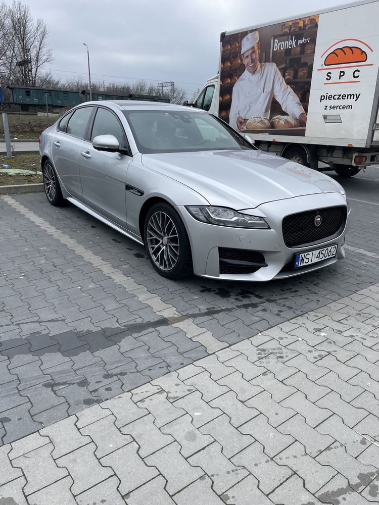 Jaguar XF 2.0d R-Sport 2015 rok.Uszkodzony silnik