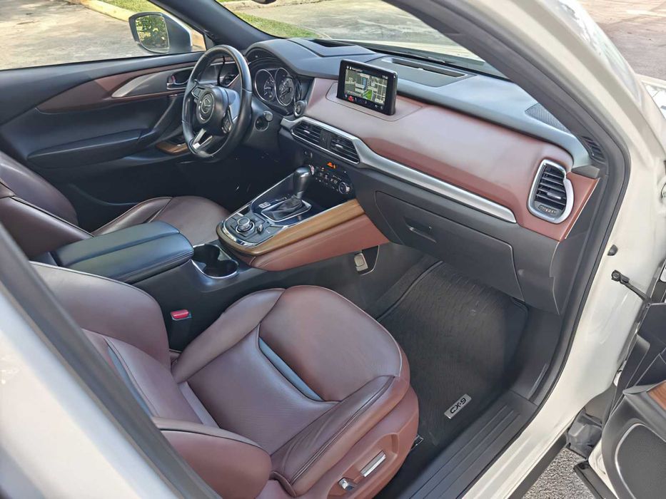 Mazda CX-9 Signature      2017