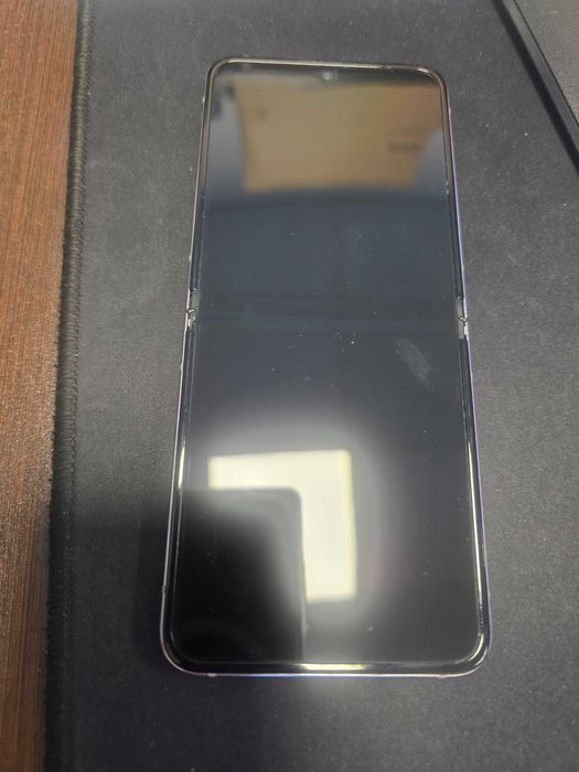 Samsung Galaxy ZFlip5