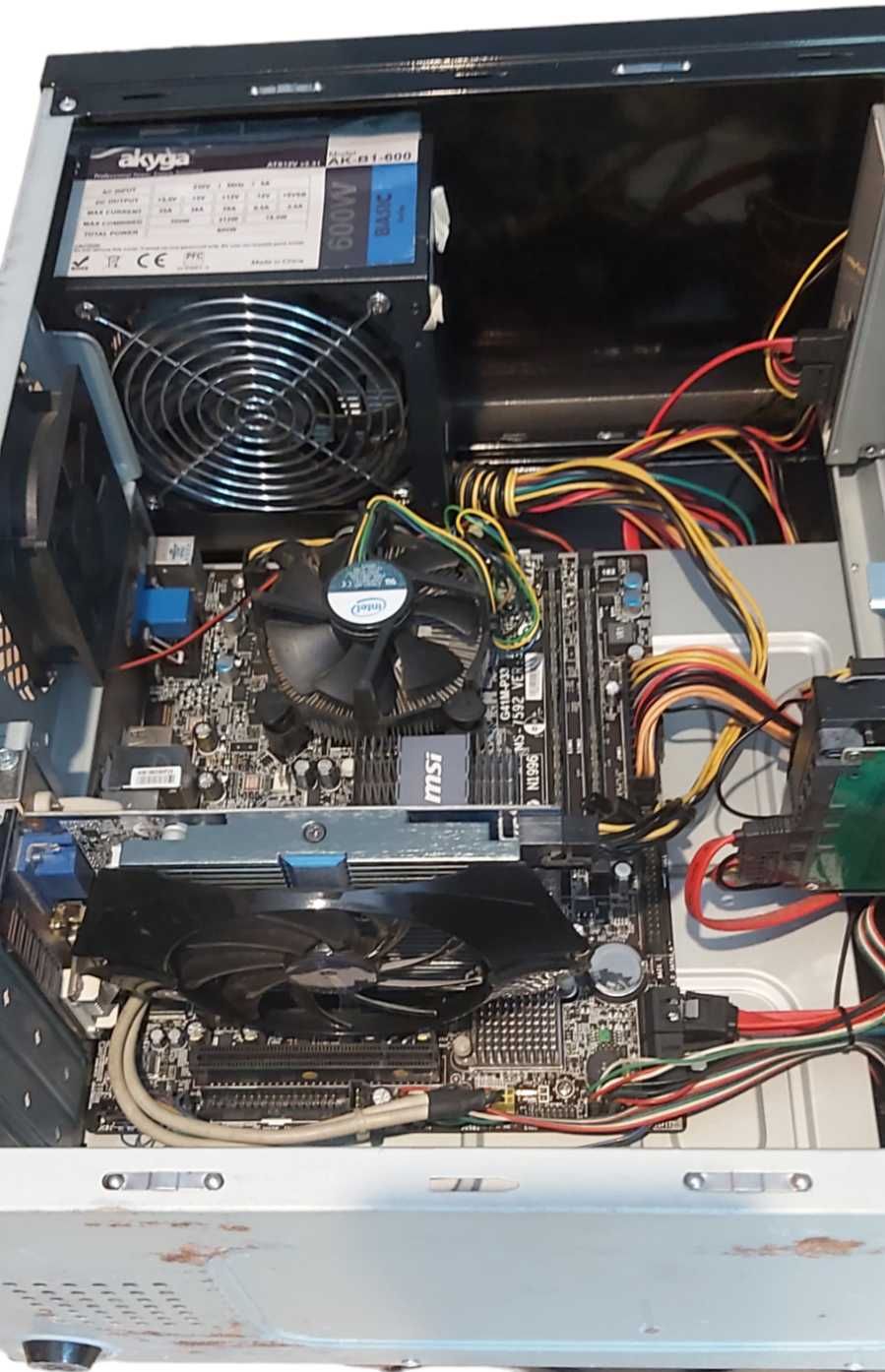 Komputer GTAV, Wiedzmin3 INTEL Q8300\8GB DDR3\GTX650 2GB\SSD 120GB\1TB