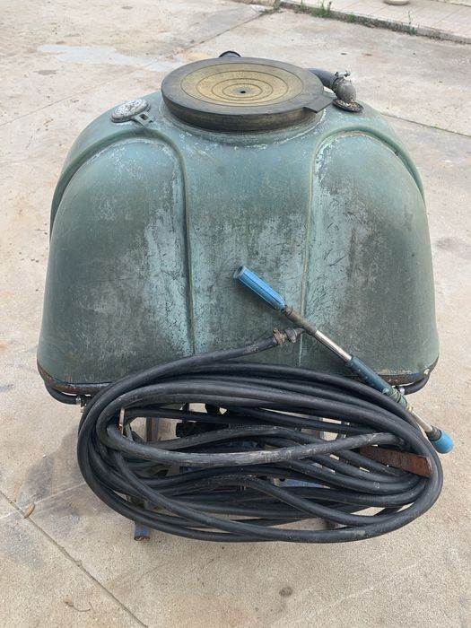 Trator Goldoni 35 cv