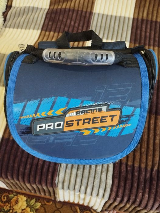 Продам портфель 1-3й клас