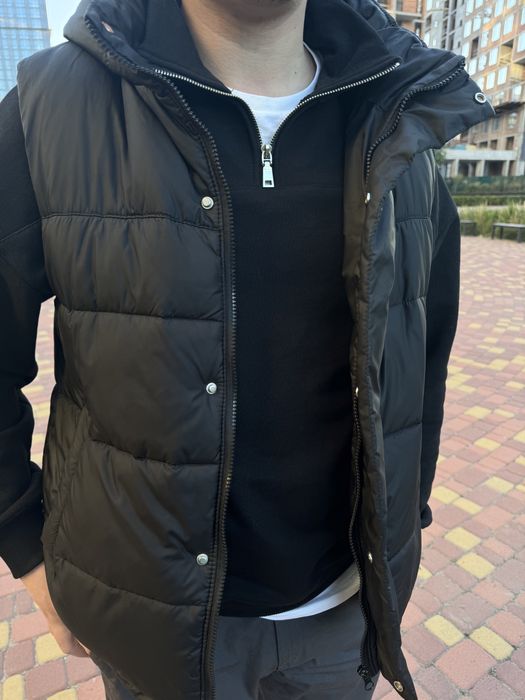 Жилетка,дутий жилет чорний чоловічий М на осінь,стан ідеал бренд Ocean