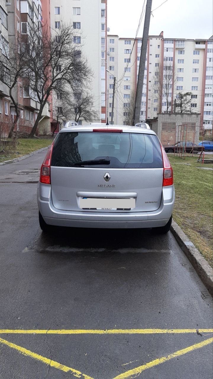 Автомобіль Renault Megane