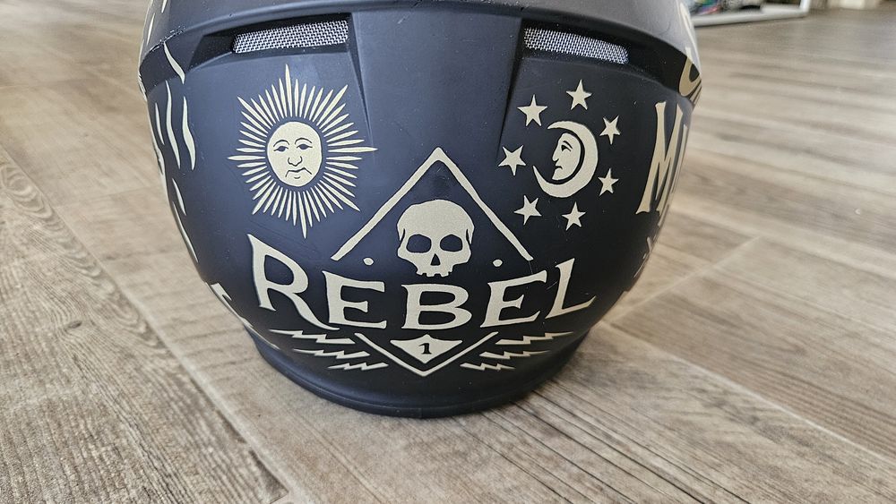 HJC Capacete Integral CS15 Rebel