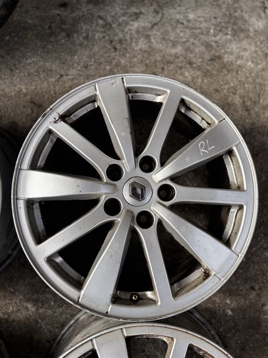 Диски R17 5/114,3 Et 47 Renault Laguna Megane Scenic Traffic Koleos