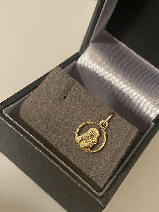 Medalik ZŁOTO 14 k Wisiorek śliczny Minimalistyczny