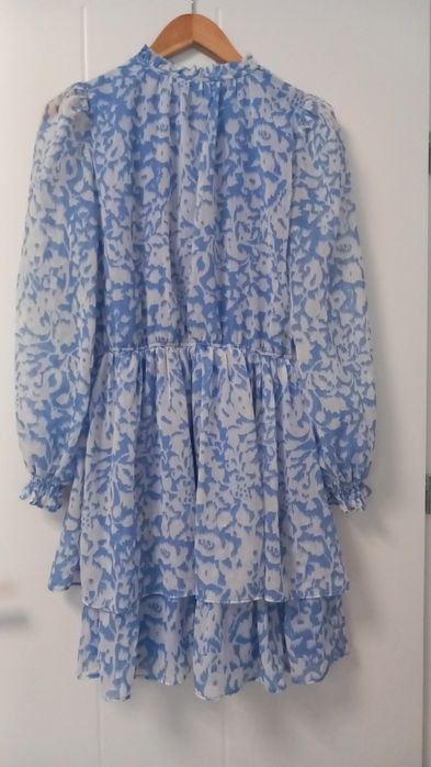 Sukienka zwiewna Reserved rozm. S