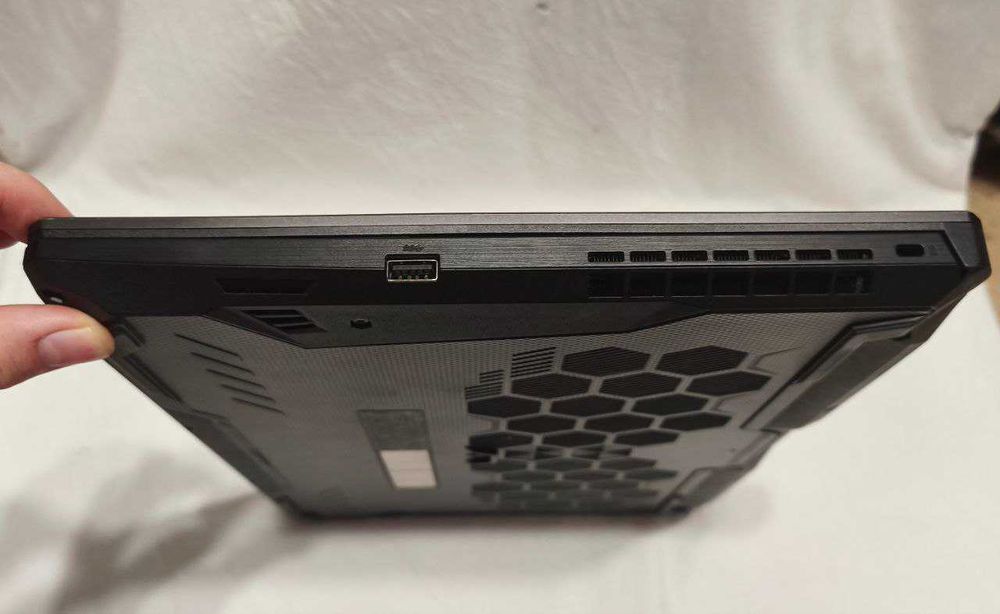 Ноутбук ASUS TUF