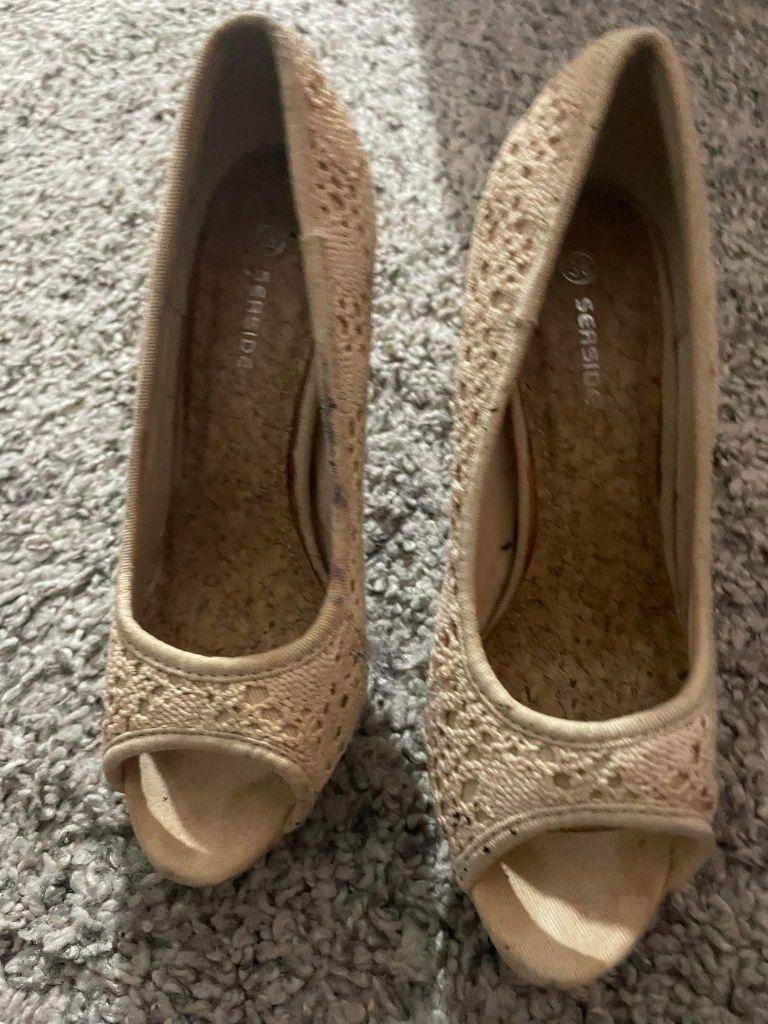 Sapatos de senhora