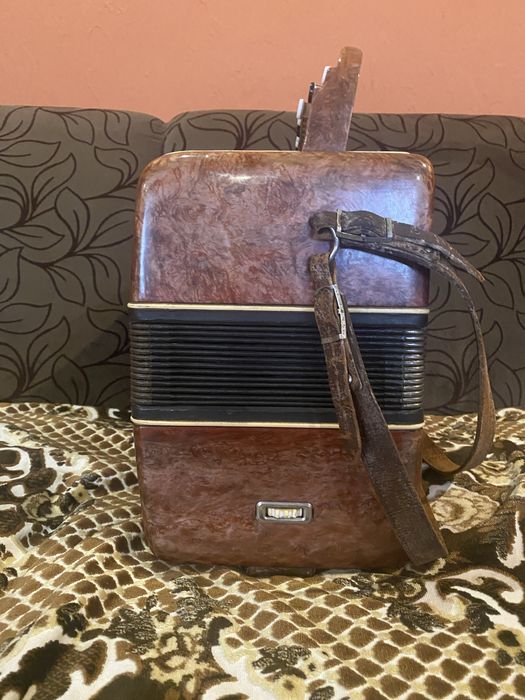 Баян Кіровський3