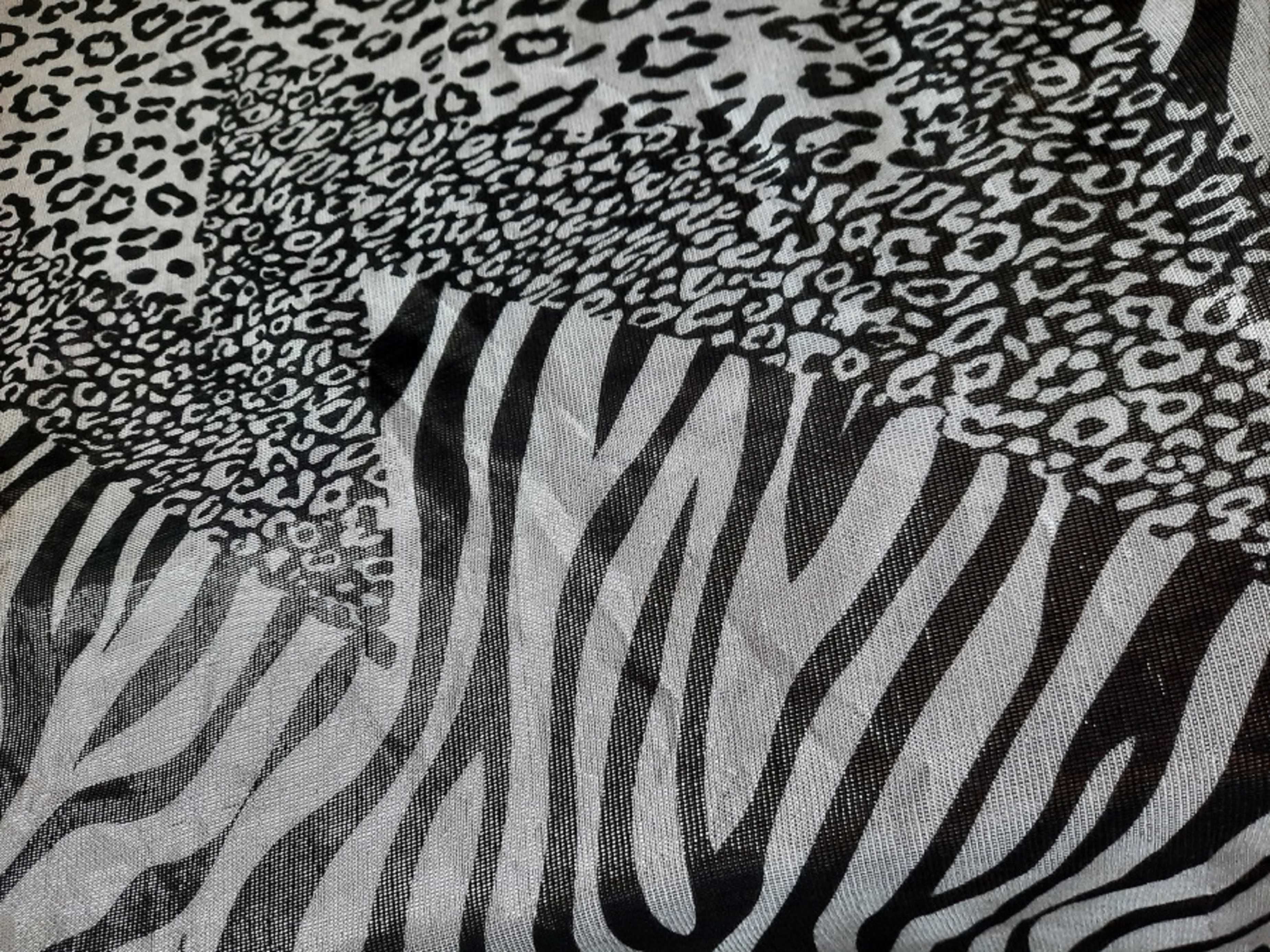 Nowa biała czarna panterka zebra animals zwierzęcy wzór apaszka chusta