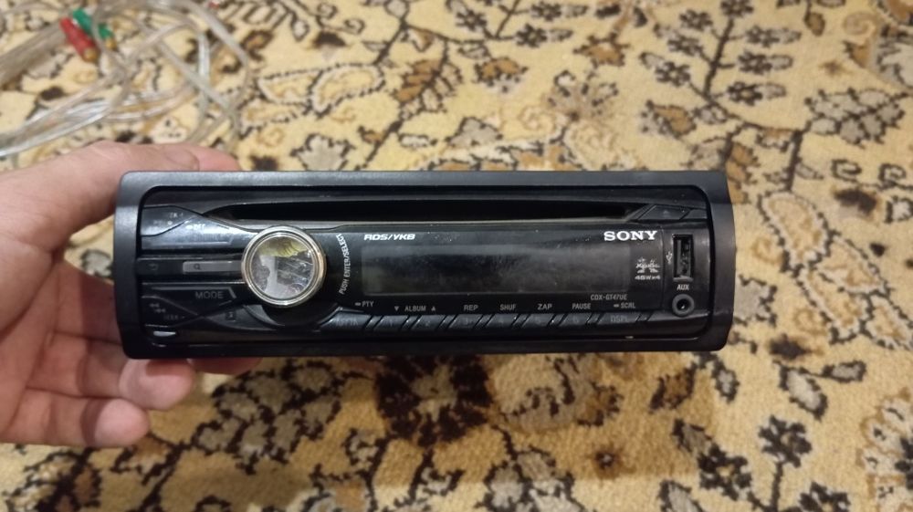 Автомагнитола Sony 4x45w Б/У