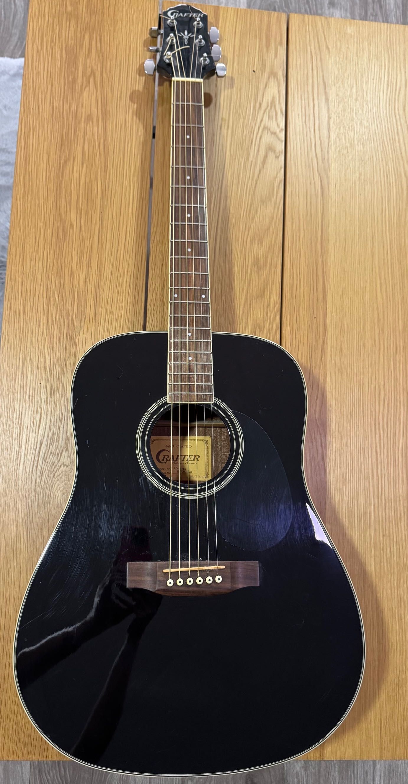 Guitarra Acústica Crafter HD-24-BK - com afinador
