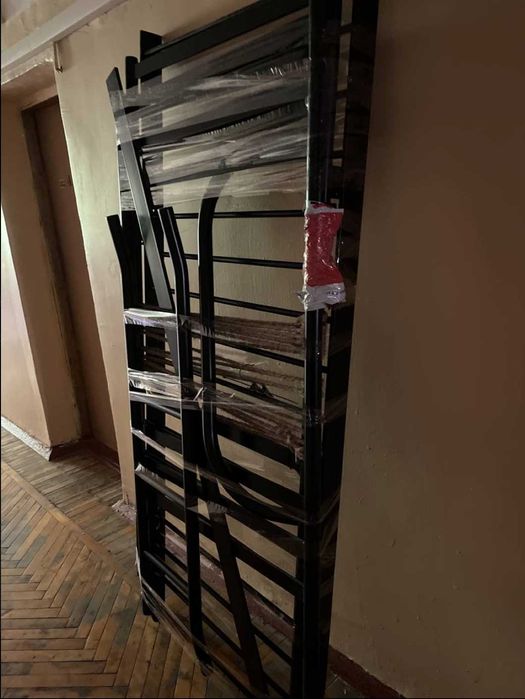 Продаю Кровать чердак металлическую в отличнейшем состоянии.