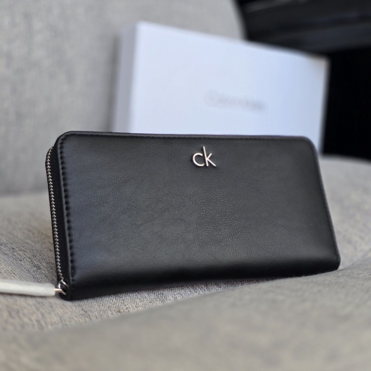 Великий жіночий гаманець Ck Daily Large Zip Around_Pbl K60K612850