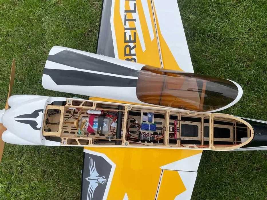 Samolot RC Corvus Racer 540 1,83m