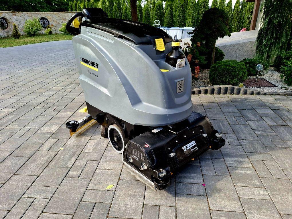 Szorowarka karcher B  60 w Bp z trakcją  z 2017r  386 h pracy Radom
