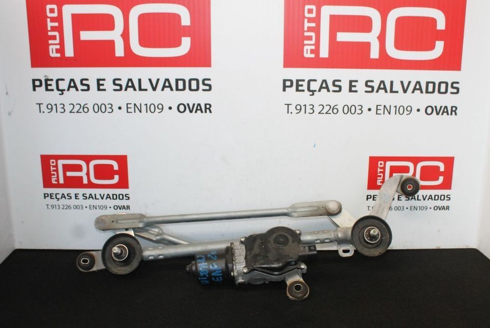 Limpa Para Brisas Nissan Leaf