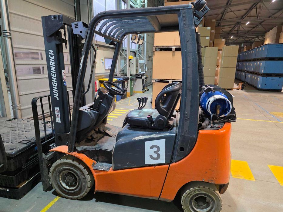 Wózek widłowy Jungheinrich TFG316