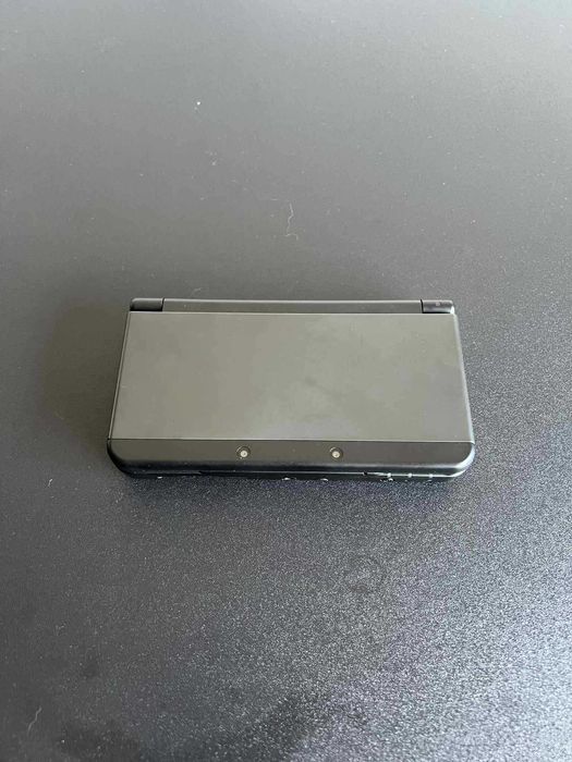 New Nintendo 3DS Preta com 100+ Jogos