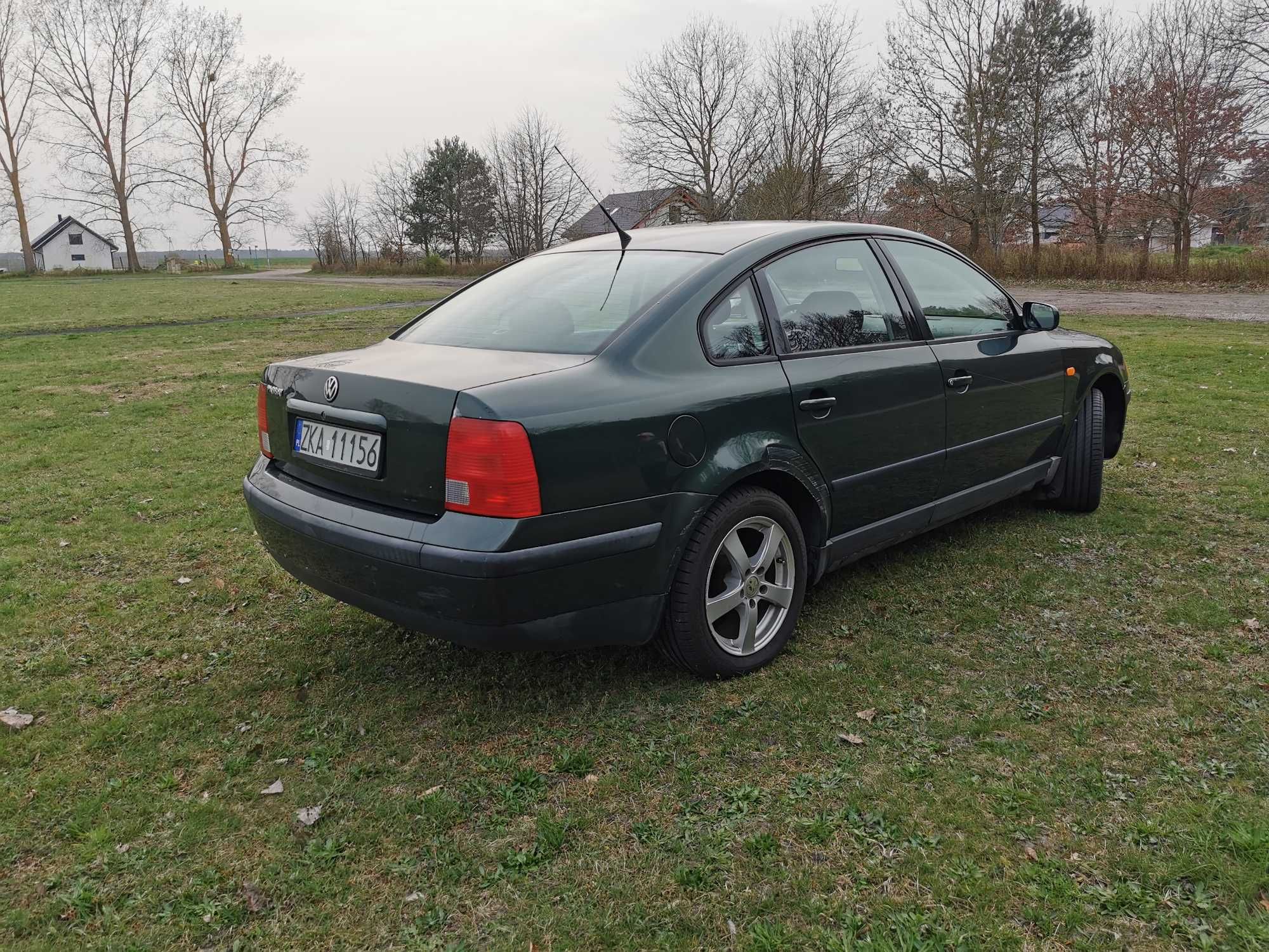 Sprzedam VW Passat B5 1.6B 1996r