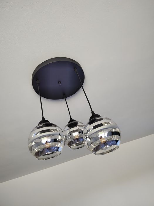 Sprzedam lampę sufitową