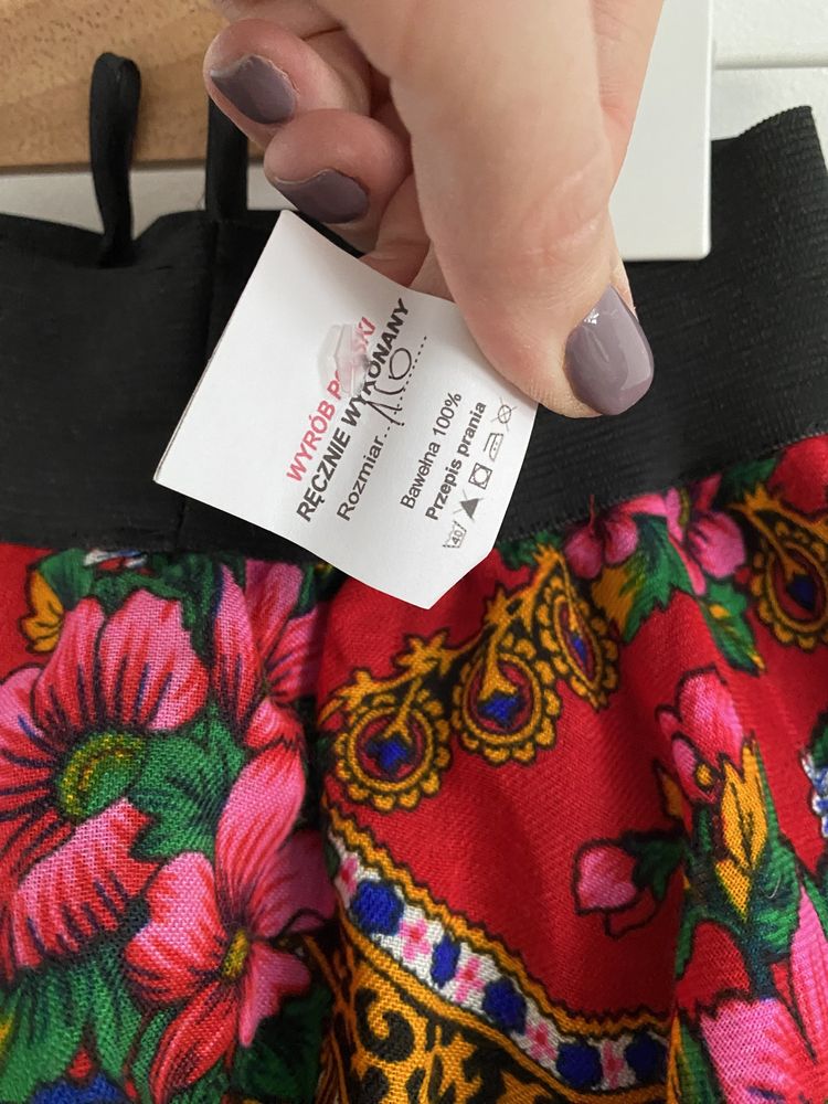 Spódniczka 104/110 handmade czerwona koronka kwiaty jak newbie