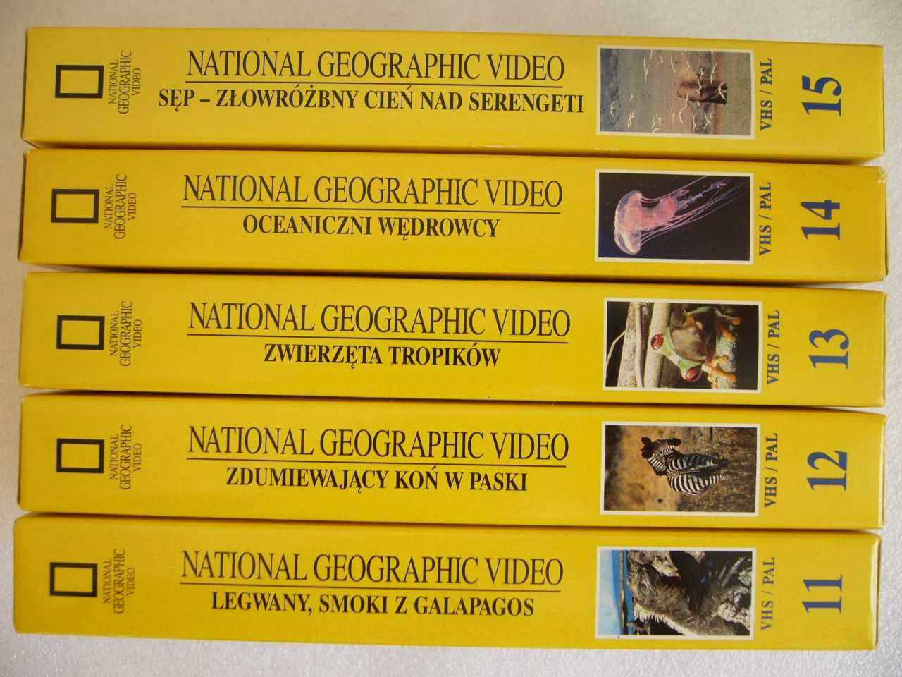 Kasety VHS National Geographic 25 sztuk