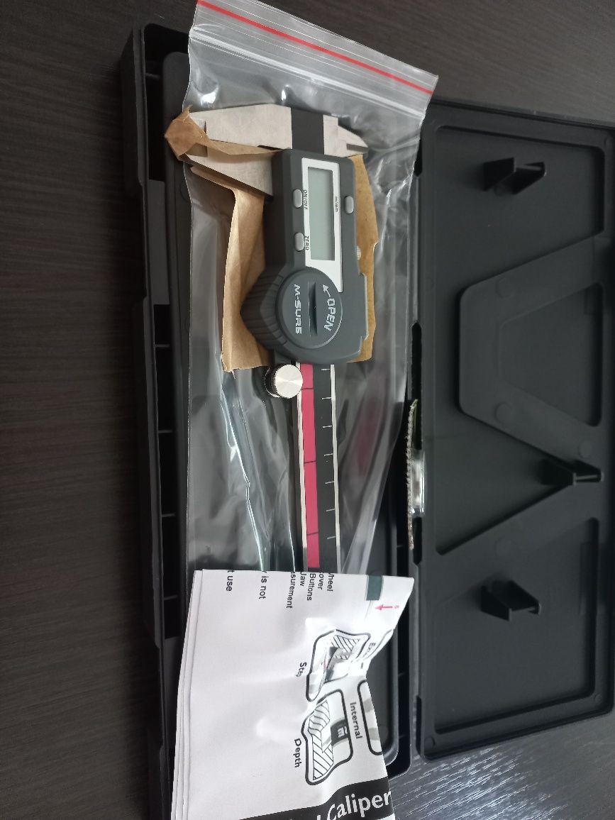 Sprzedam suwmiarkę elektroniczną