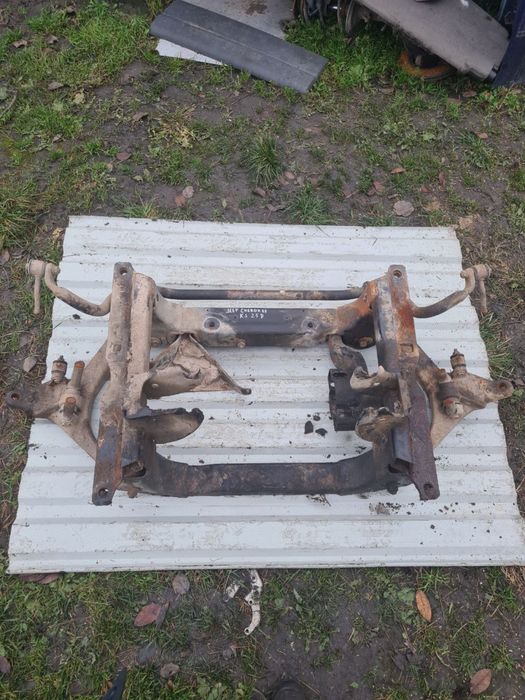 Передній підрамник балка Jeep Gherokee kj джип черокі 2.5