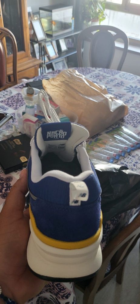 Sapatilhas newbalance FCP