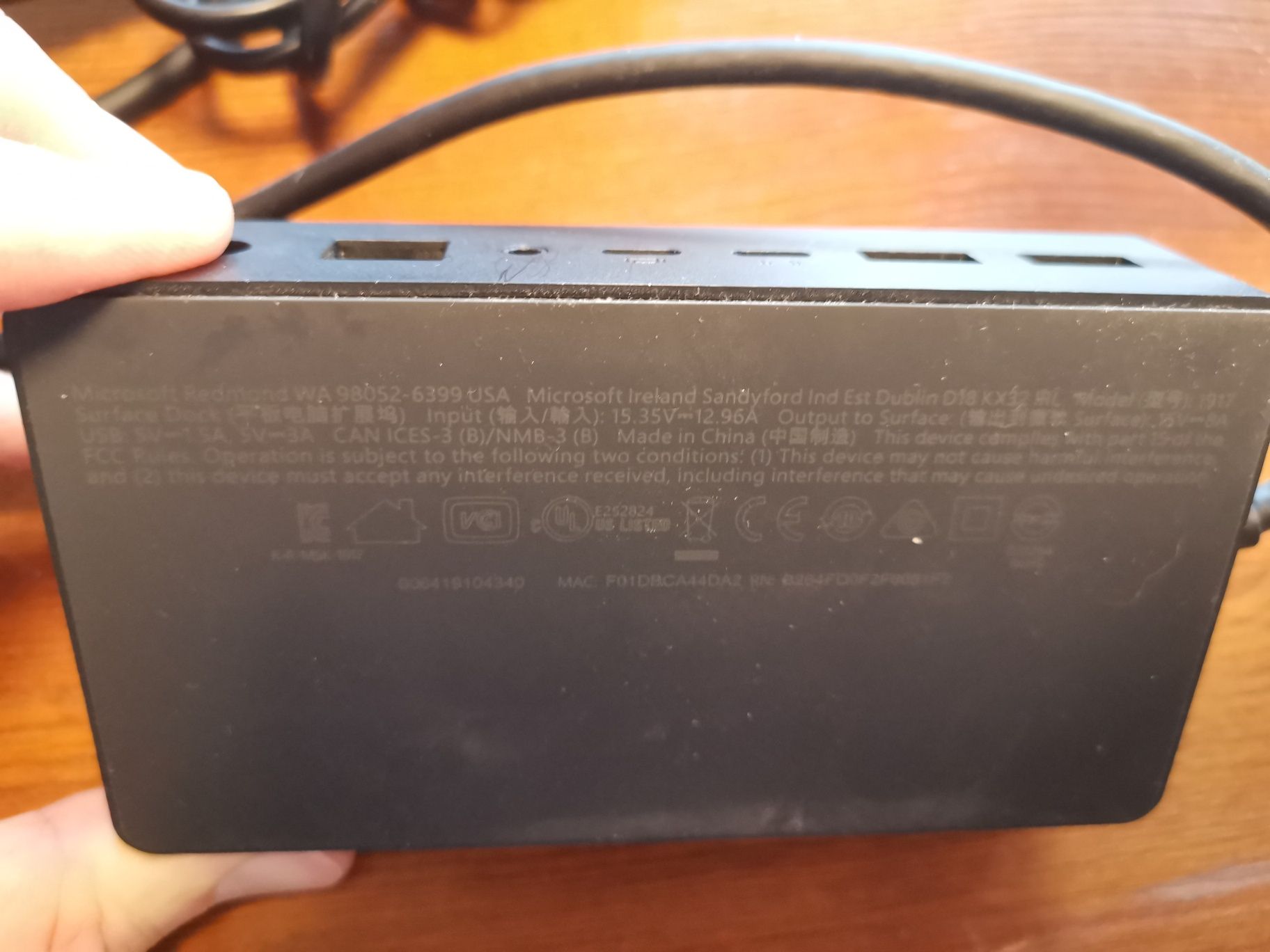 Surface dock 2 1917, stacja dokująca i zasilacz i ladowarka gratis